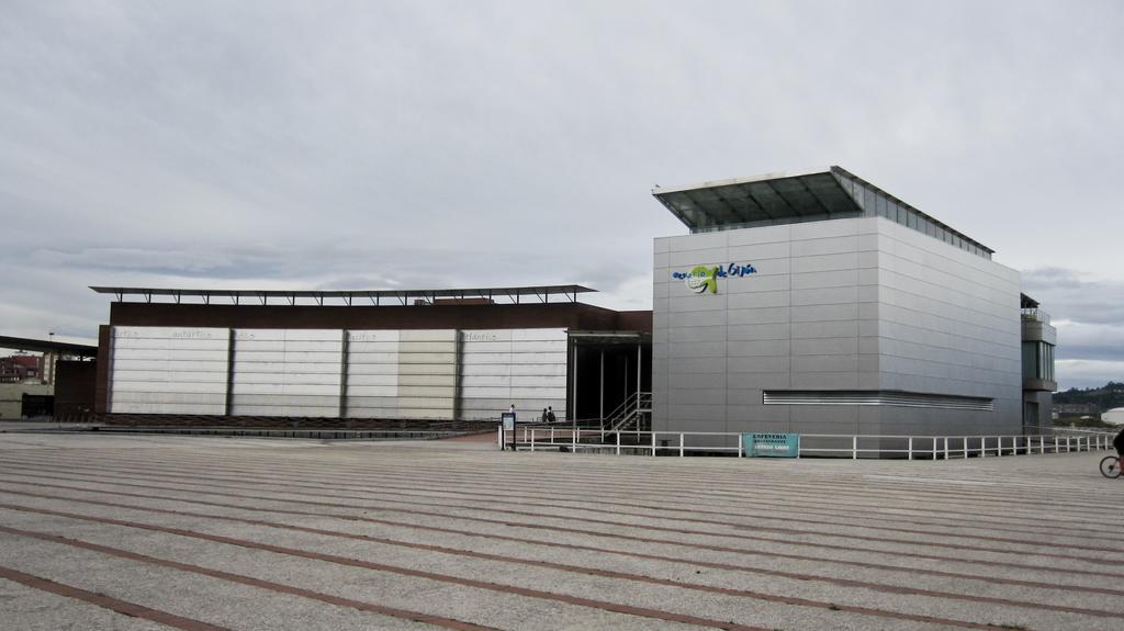 Espacio Gijon Poniente Eksteriør bilde